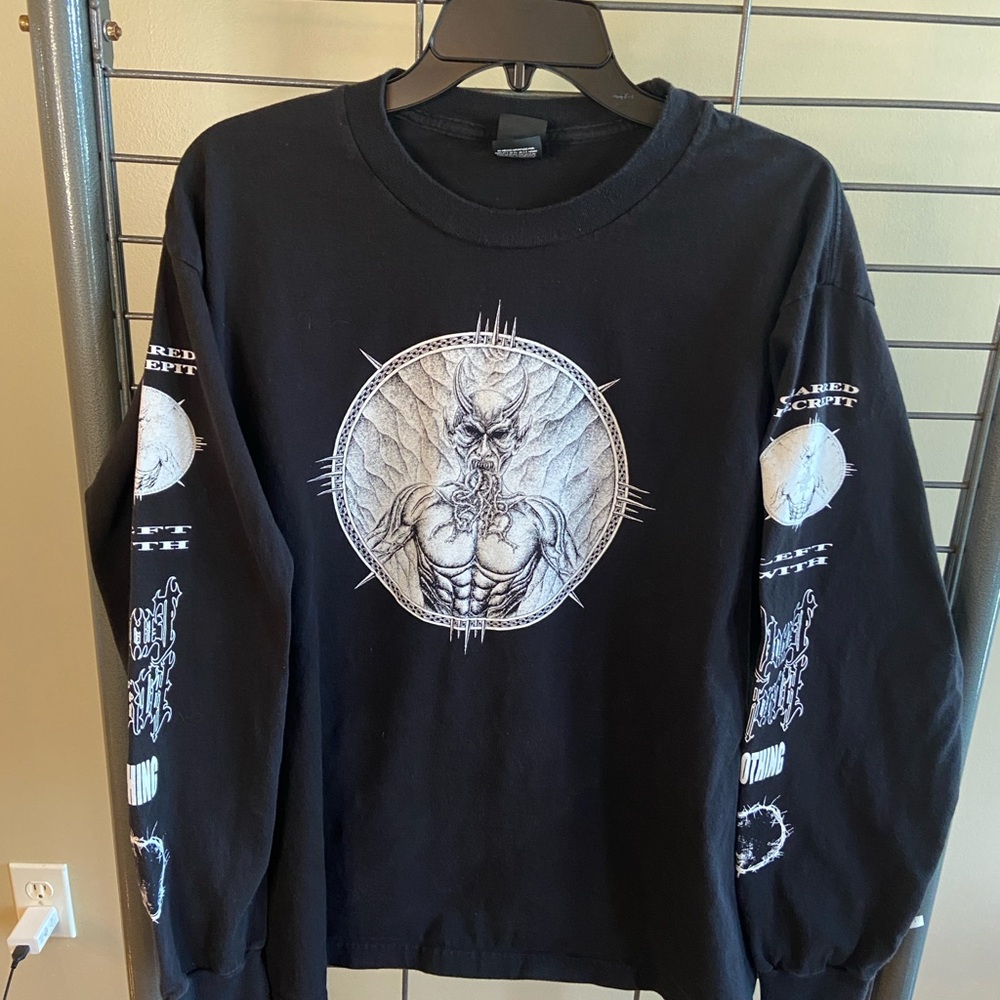 Hanes Black Long Sleeve Graphic Tee White Demon Artwork Mens T-Shirt Streetwear